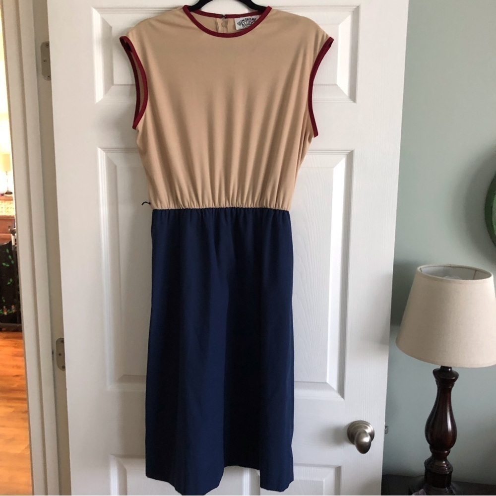 Vintage Sunshine Alley jersey knit dress in size 14